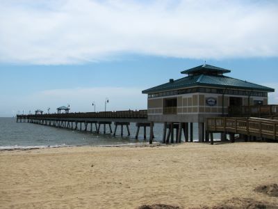 Buckroe Beach fishing pier